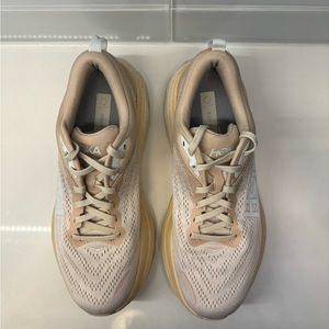 HOKA BONDI 8